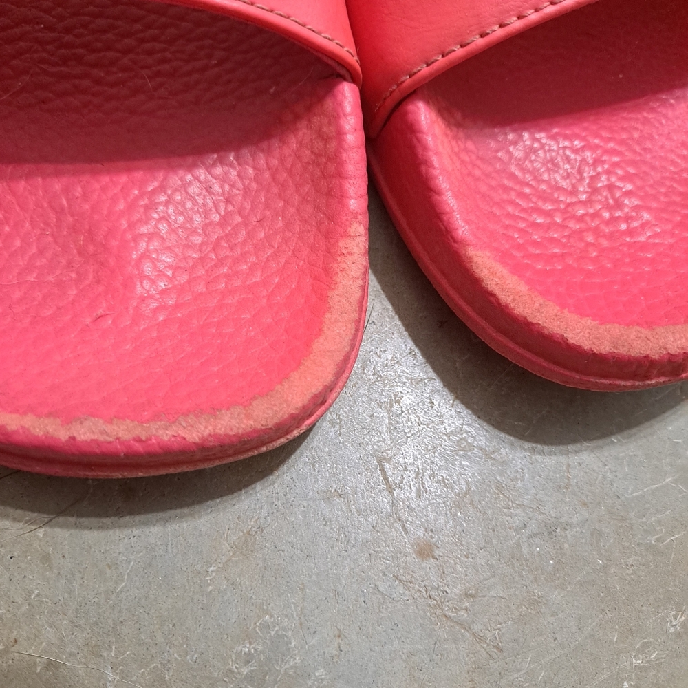 Women's slides - Picture 3 of 3